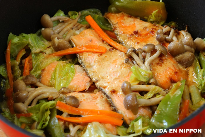 VIDA EN NIPPON Salmon chan chan yaki recipe! Steamed fried salmon