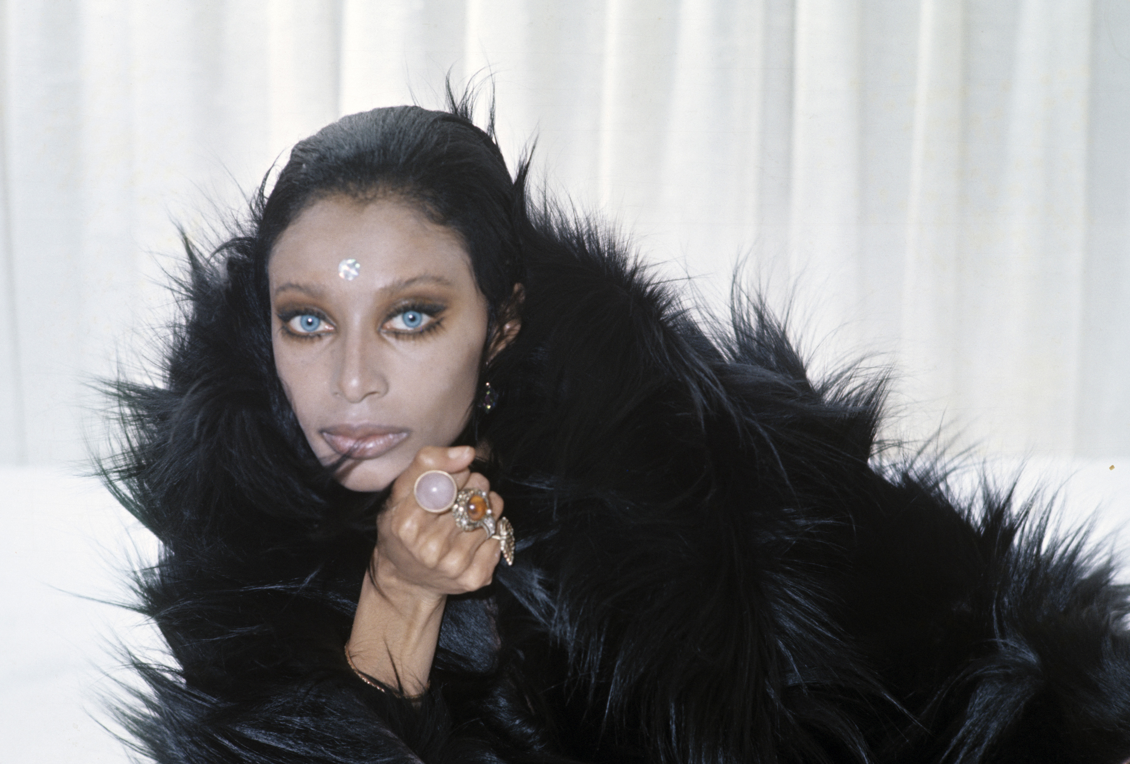 The Model Who Broke Barriers as Vogue's First Ever Black Cover Girl