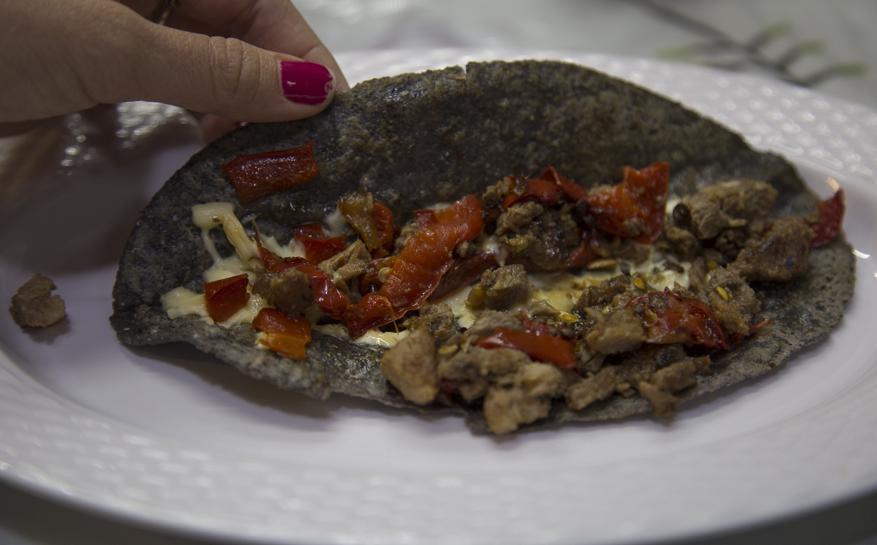 Quesadillas de león, chinches y alacranes lo más raro del mercado de