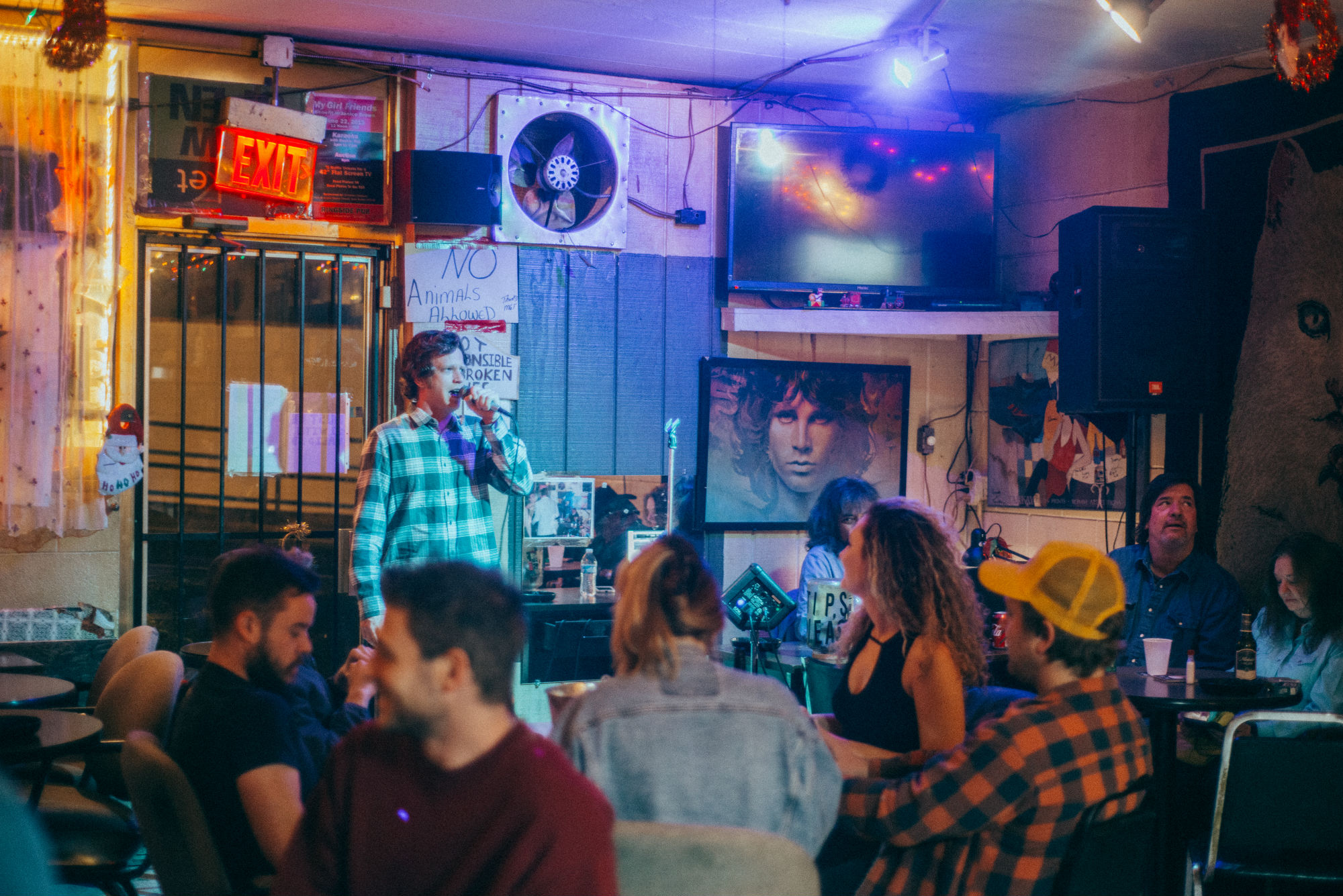 Fran's Eastside Is the Best Dive Bar in Nashville VICE