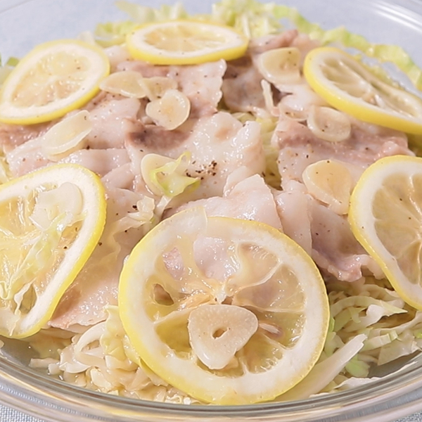 レモン汁」の人気レシピ 568件｜レシピ大百科（レシピ・料理）｜【味の素パーク】たべる楽しさを、もっと。 さっぱり爽やか！」雨の季節にぴったり“レモンおかず”レシピ5選 | クラシル