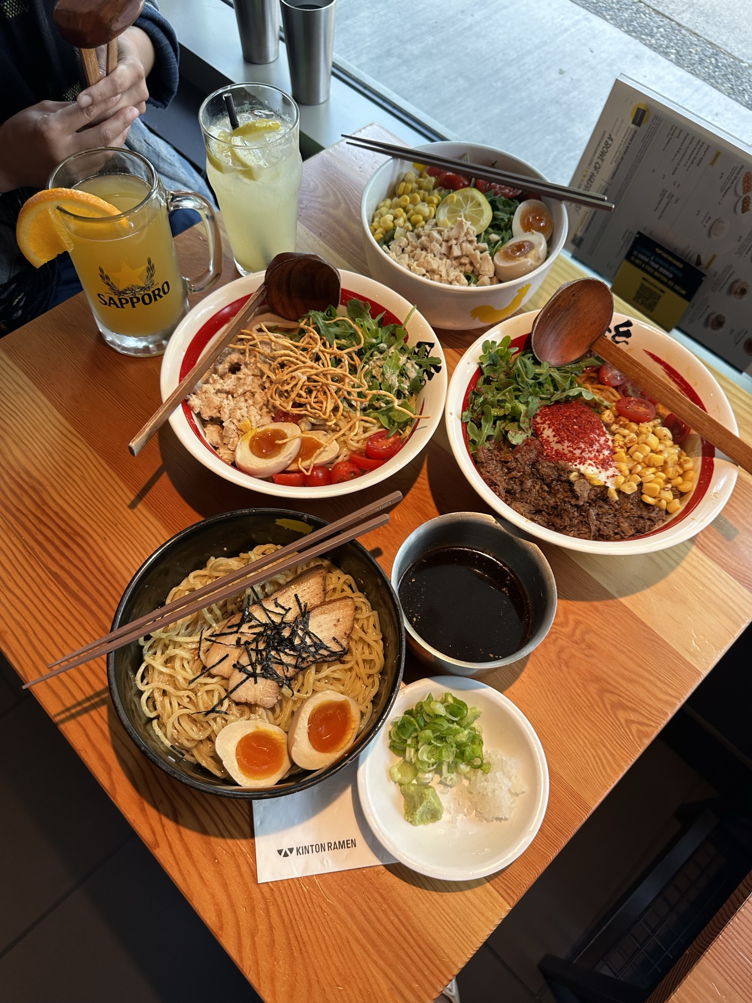3D580961 E6FE 4DC2 A58D 03604B505F65