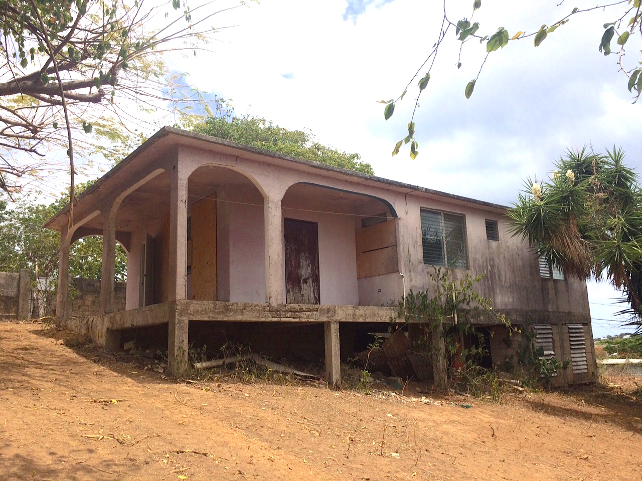 Rainbow Realty, Vieques, PR