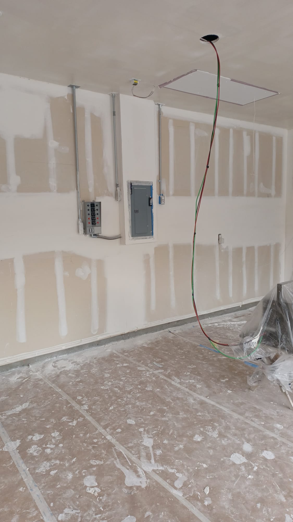 Smooth Finish Level 5 Viera Reyes Drywall