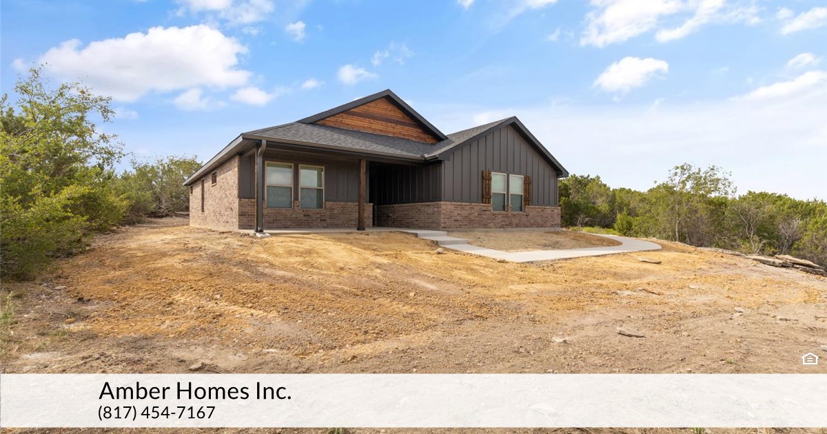 3805 Beacon Lake Dr, Bluff Dale, TX 76433