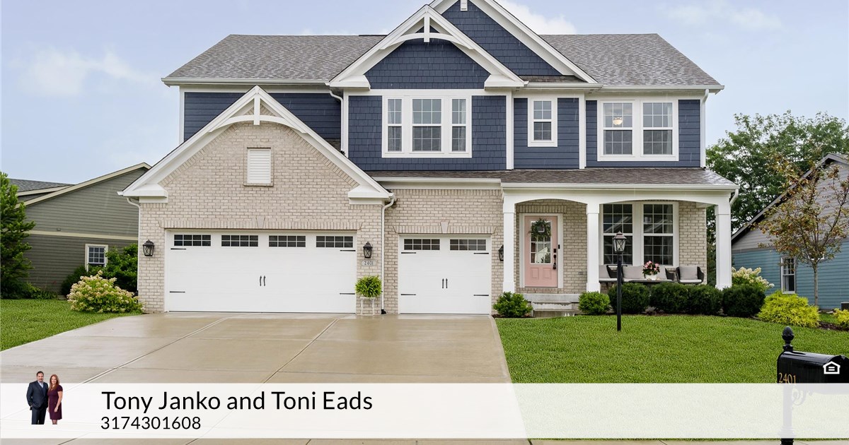 2401 Woodcreek Crossing Blvd, Avon, IN 46123