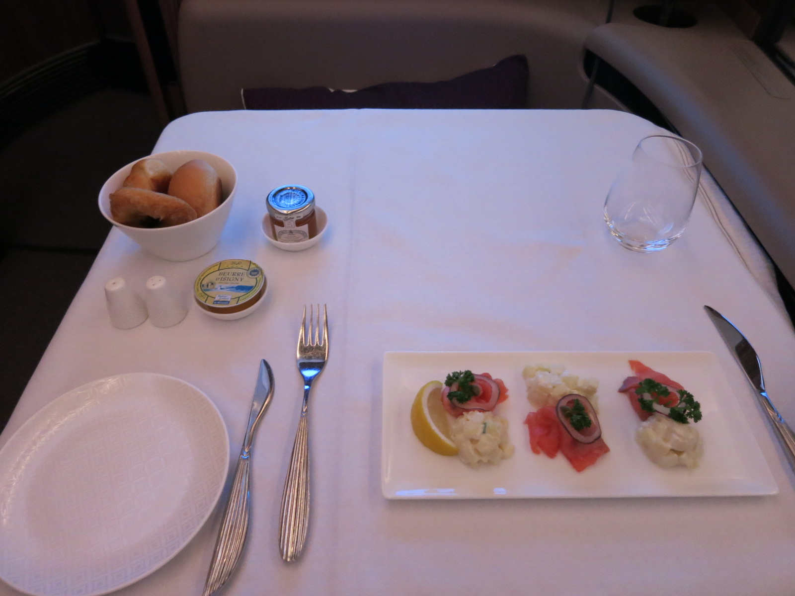 Qatar Airways Has Introduced PreOrder Meals for Business and First