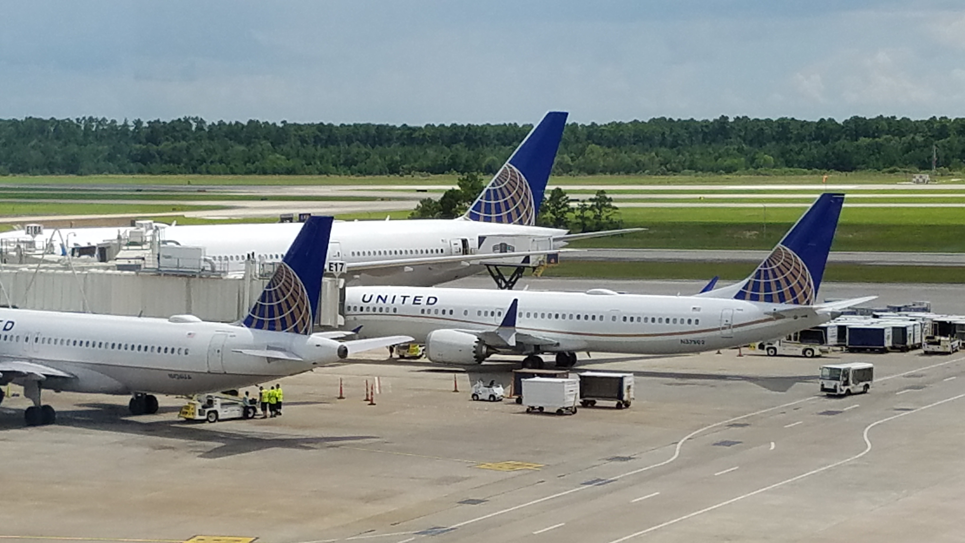 United Airlines Sued For Charging Higher Prices To Older People View