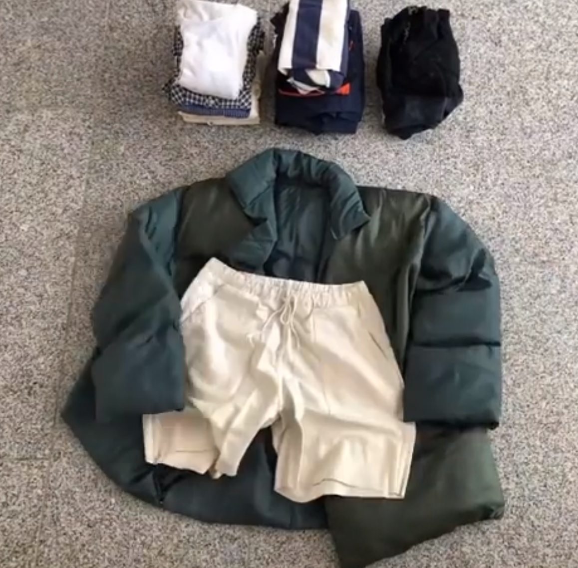 Designer Creates 'Excess Baggage Jacket' To Save You Bag Fees View