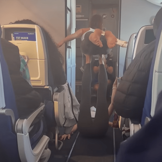 Passenger Rolls Around The Floor Of An Aircraft During Covid On