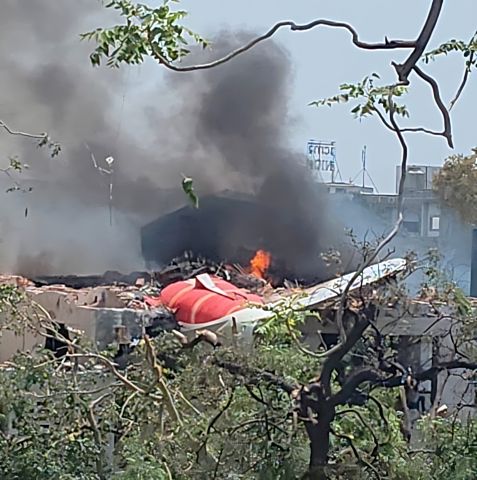 Intentional Act? Investigators Now Believe Pilots May Have Cut Fuel In