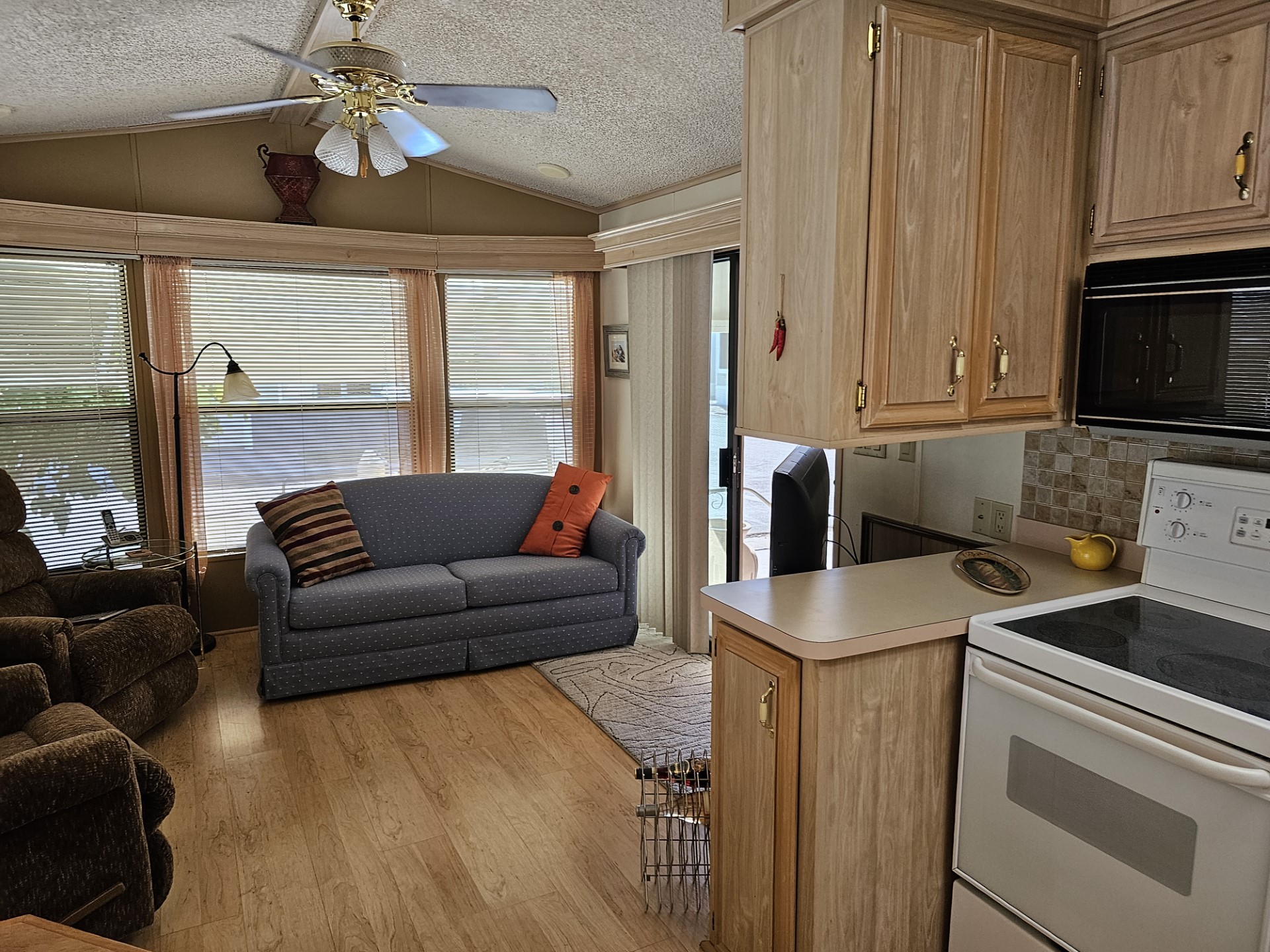 Park Model Home 1802Price Reduced!! Viewpoint RV Resort Encore RV