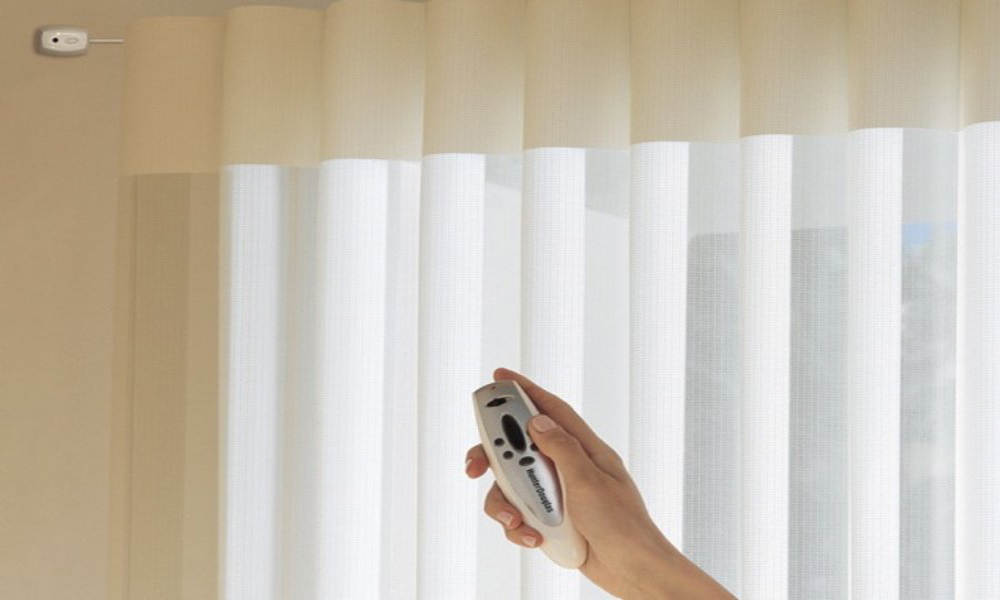 Complete guide about Motorized Blinds - View Your Next Home