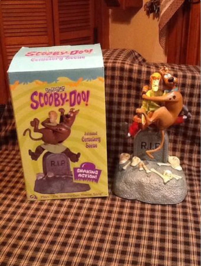 Scooby Doo Cemetery Scene Animatronic Wiki Fandom