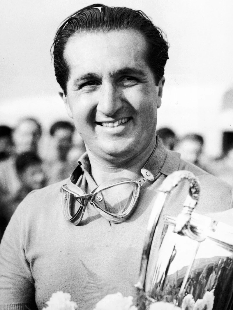 Alberto Ascari The Formula 1 Wiki FANDOM powered by Wikia