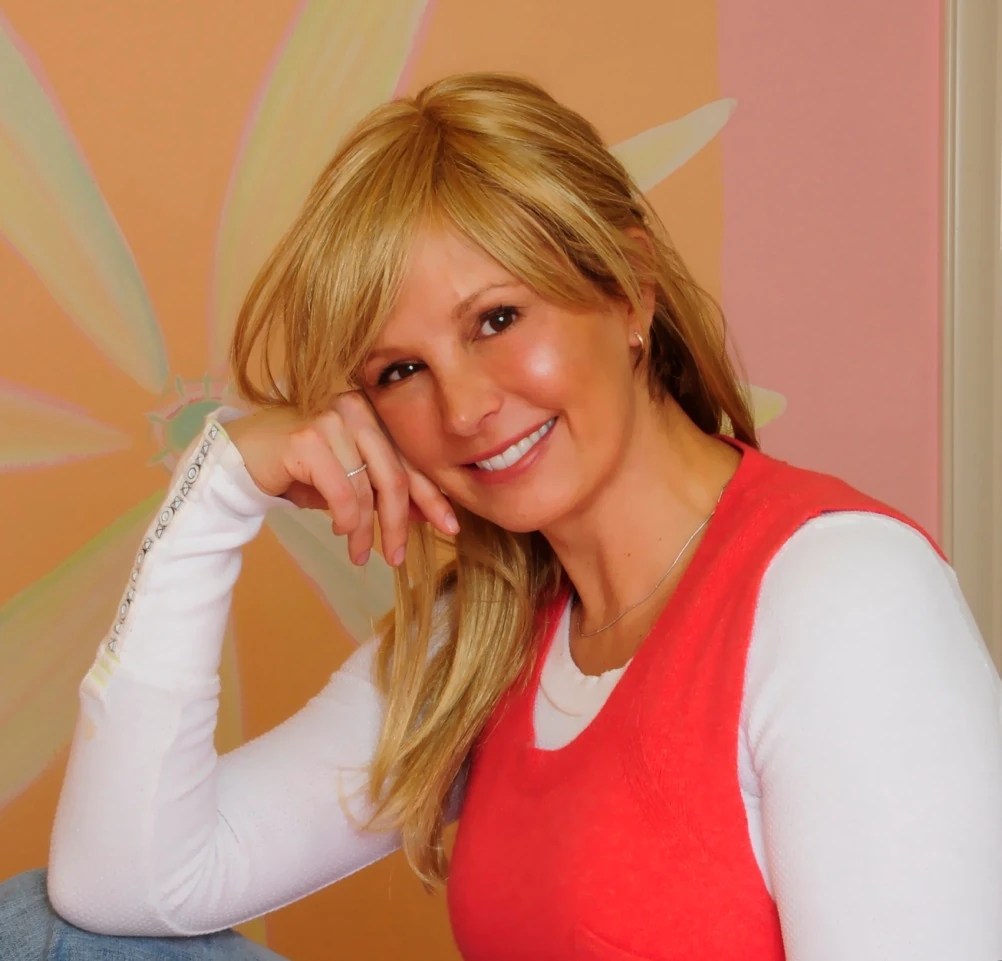 Julie Clark Everything Wiki Fandom