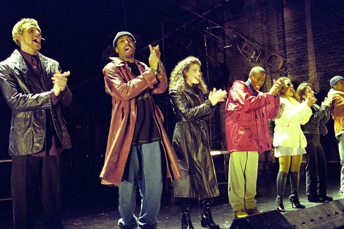 Seasons of Love Film: Jetzt online Stream anschauen