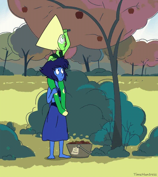 Image Taking Peridot apple picking.gif Steven Universe