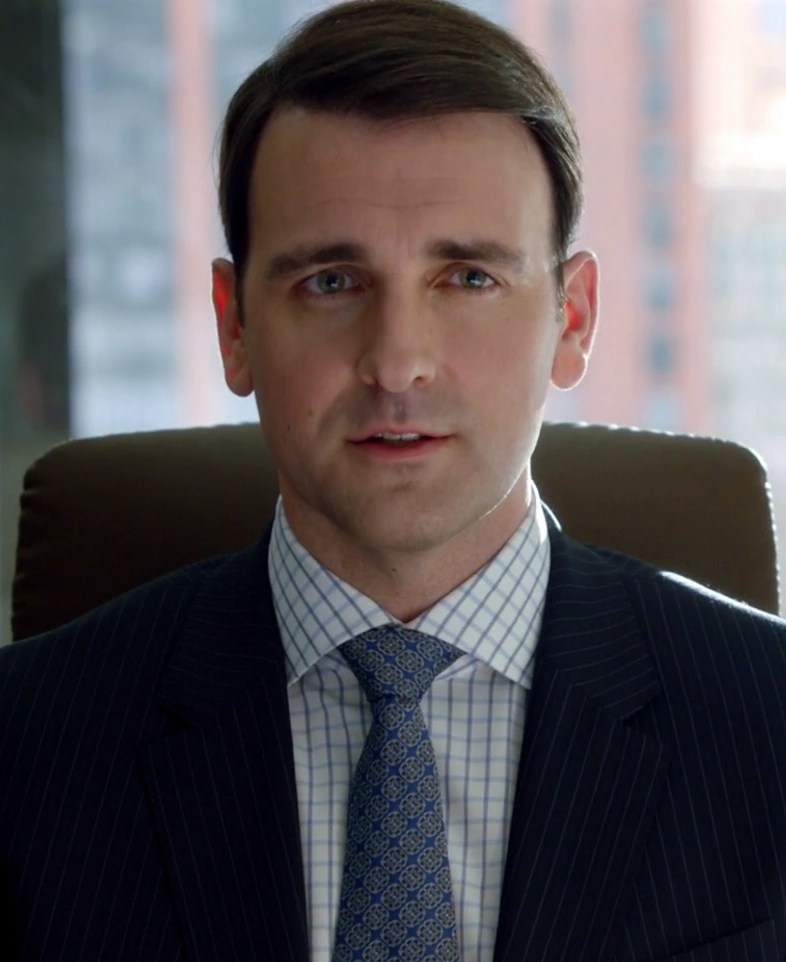 Suits mike investment banker