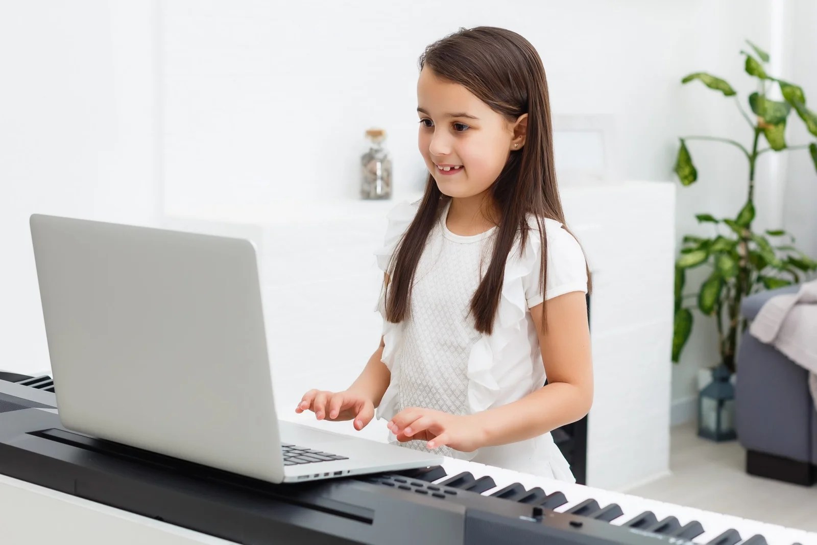 Learn Piano Online with Vikalp India Elevate Your Skills with Online