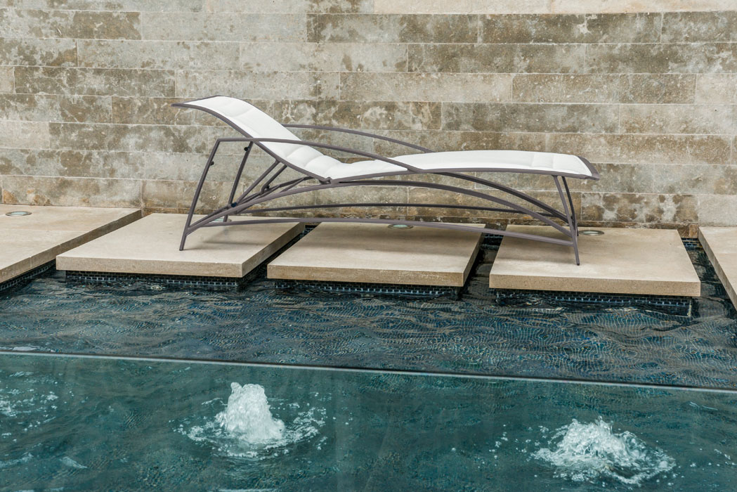 OUTDOOR CHAISE LOUNGES Villa Terrazza Patio Furniture, Sonoma 707933