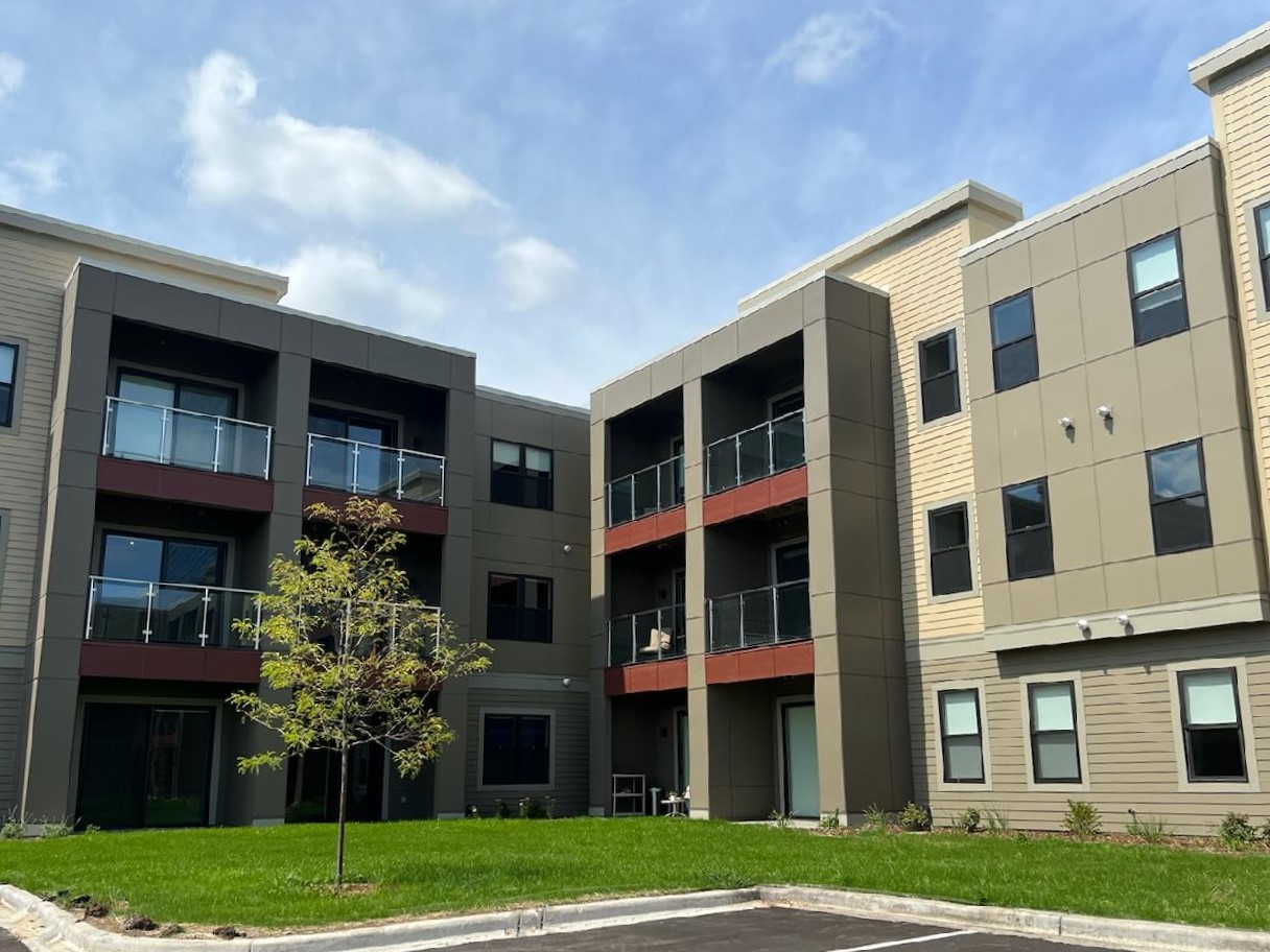 Apartment Photo Gallery Village At Fox River