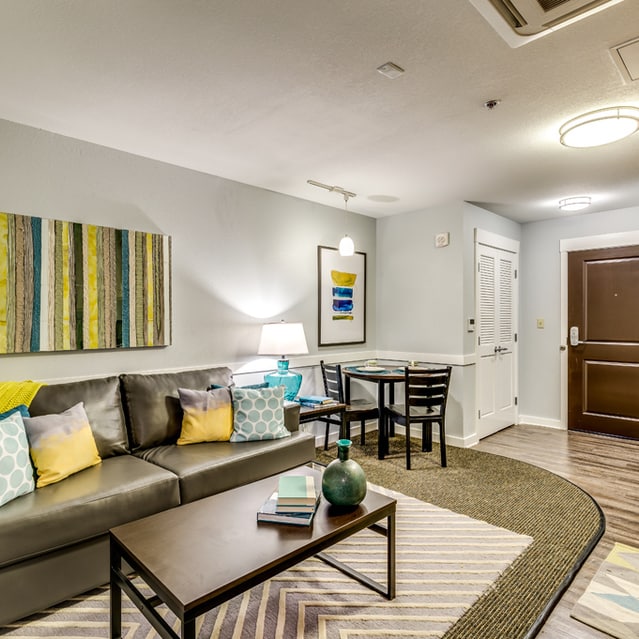 Gallery Village Promenade Apartments in Muncie, IN