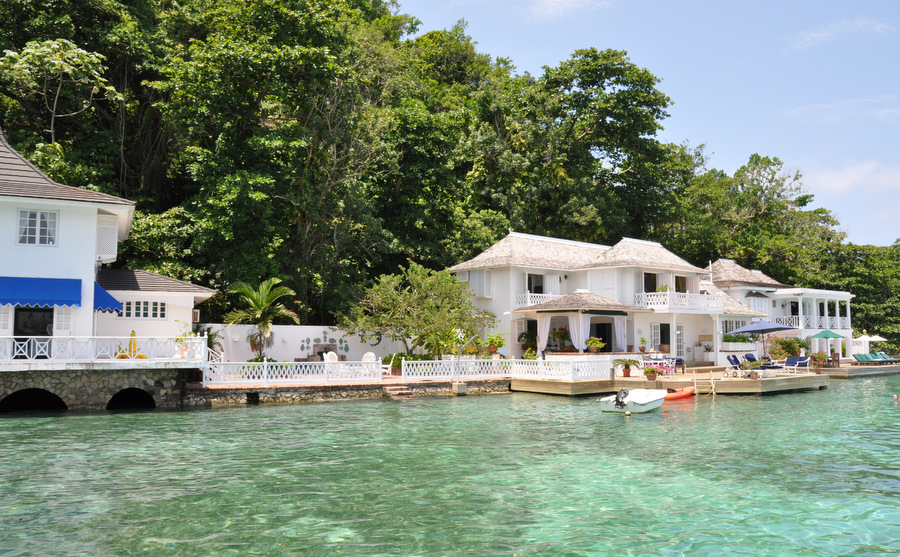 Spacious 3 bedrooms villa at the Blue Lagoon