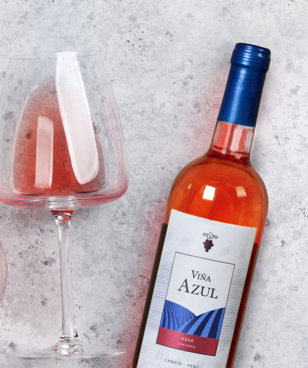 Viña Azul Vinos Elaborados con Uvas Seleccionados del Valle de Cañete