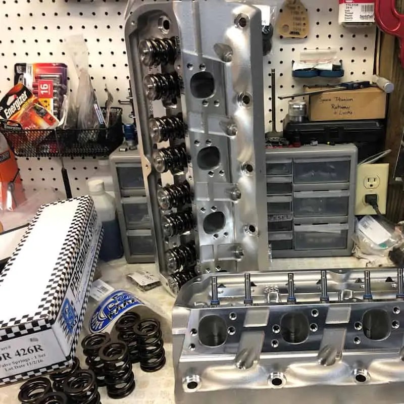 VR225 Highport Small Block Ford Cylinder Heads