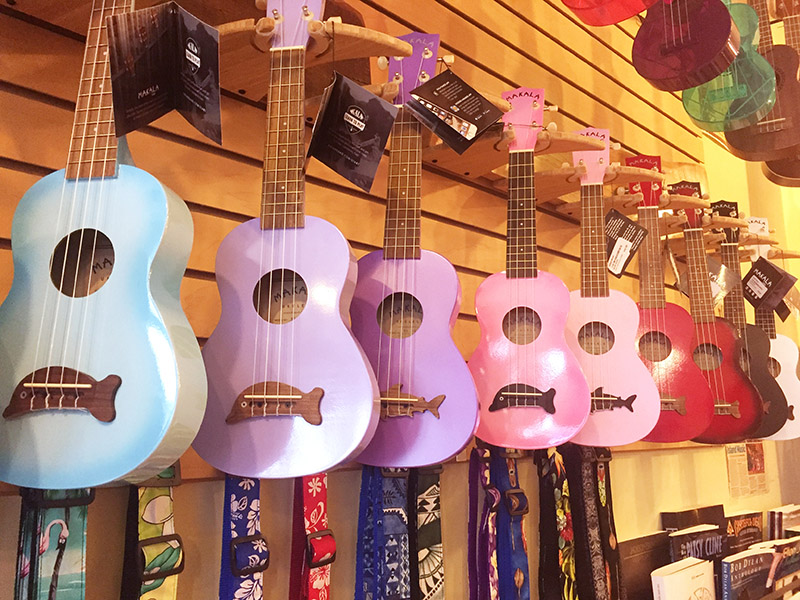 Hunting for holiday gifts Vineyard Visitor