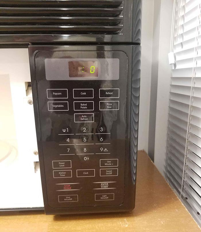 How To Set Clock On Samsung Microwave? [StepbyStep]