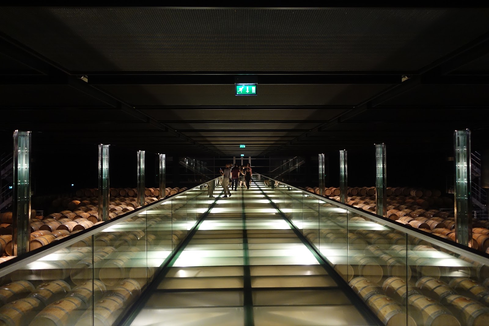 Chateau Cos d'Estournel 2015 vins wine & spirits online store