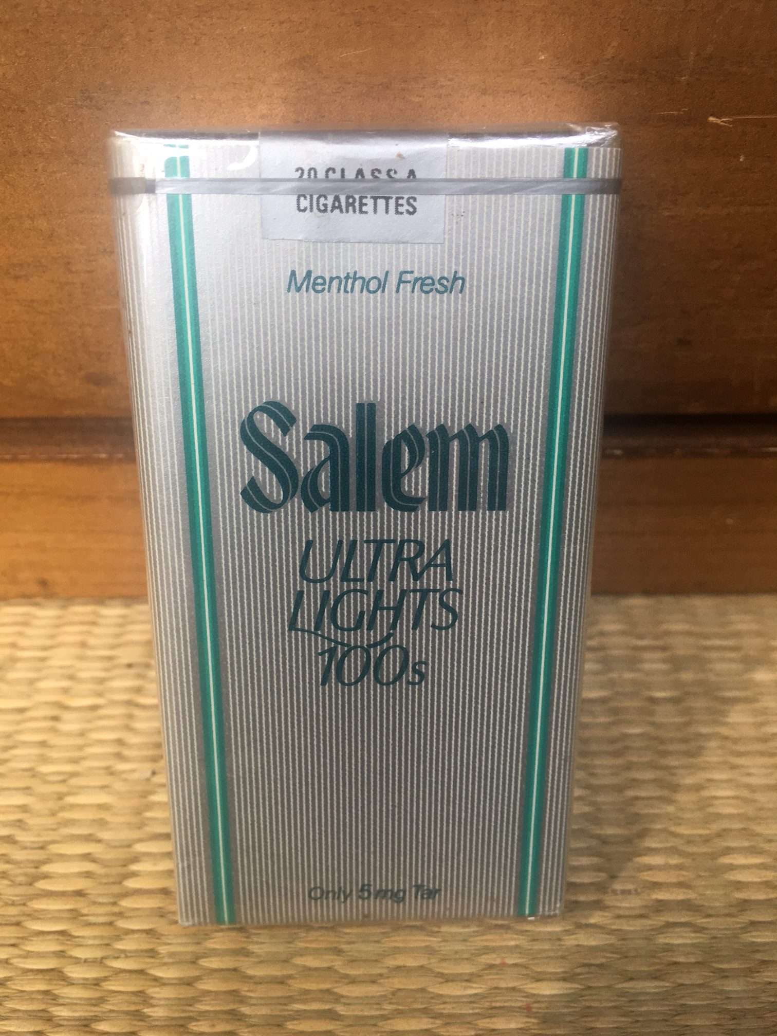 Salem Ultra Lights 100’s Menthol Fresh Cigarette Soft Pack! Danly's