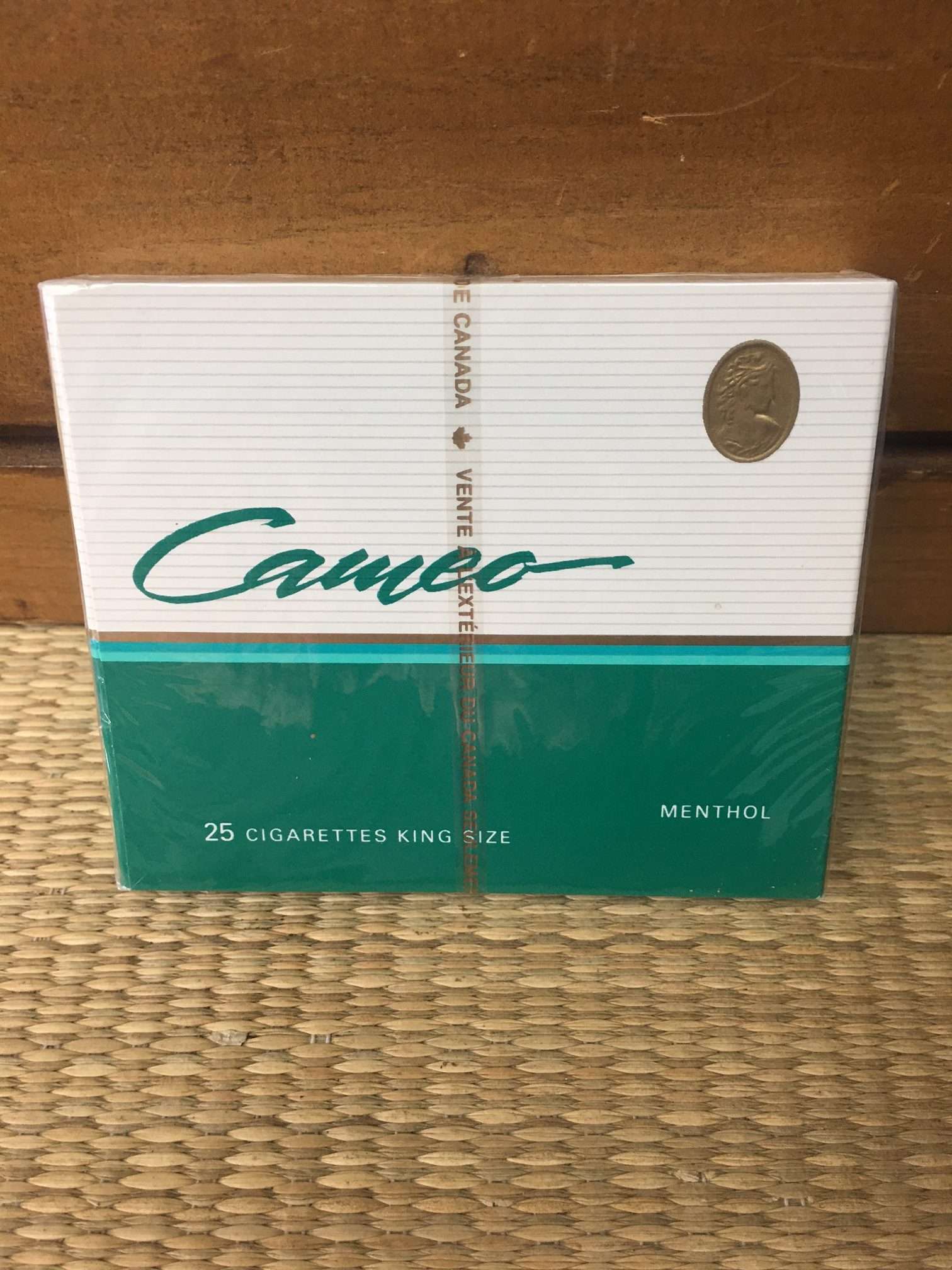 Cameo Menthol Cigarette Hard Box by Imperial Tobacco Montreal Canada