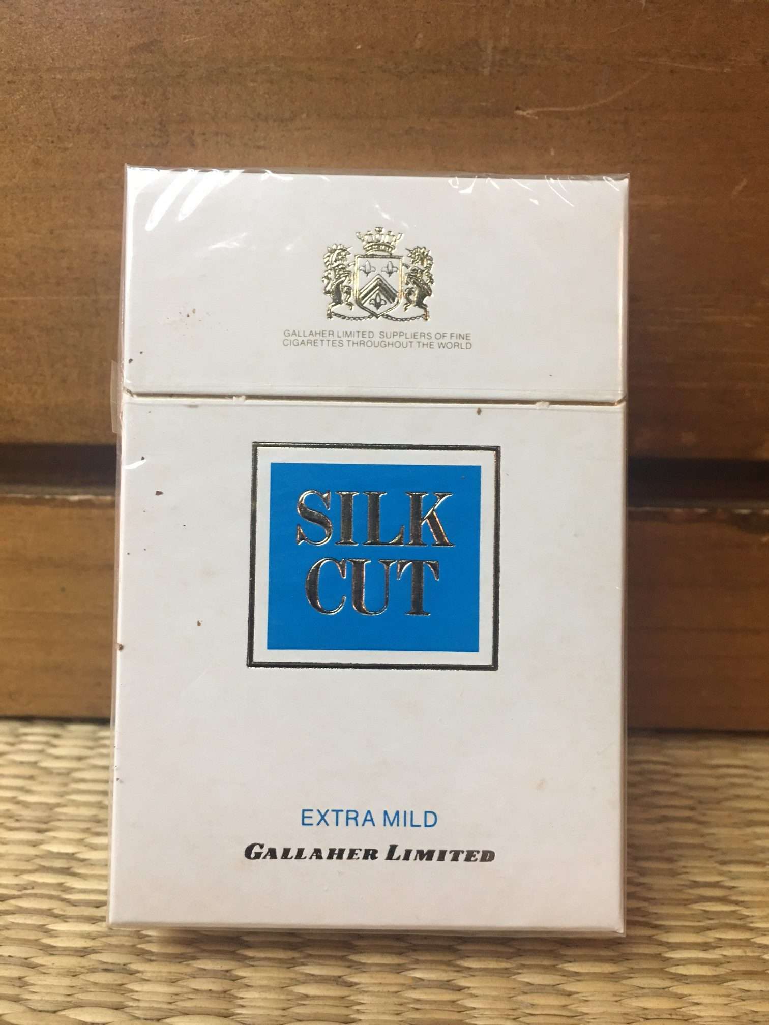 Silk Cut Extra Mild King Size Cigarette Hard Pack! Danly's Vintage