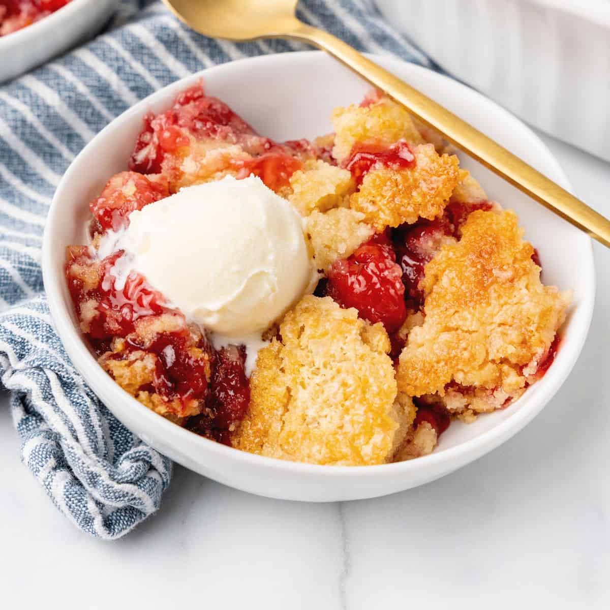 Blackberry Dump Cake Vintage Kitchen Notes