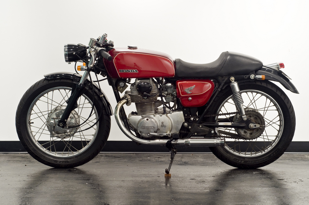 Classic 350 Cafe Racer Images