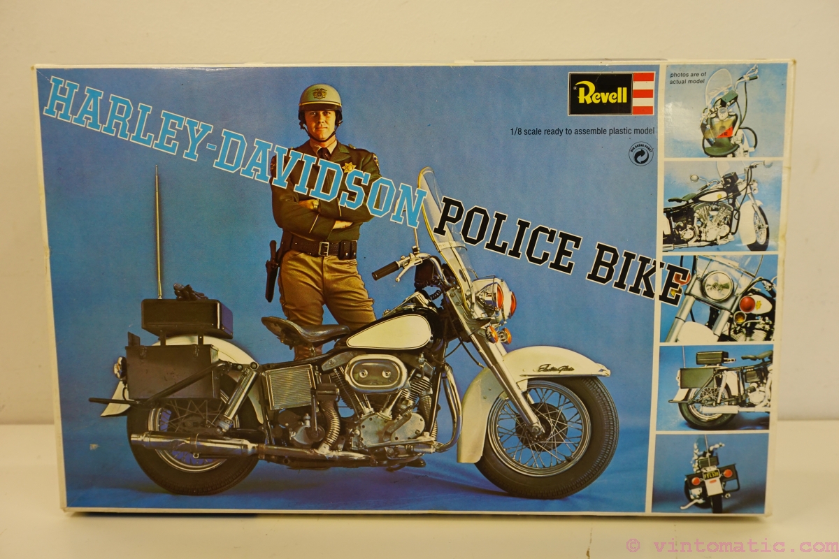 Vintage Revell Harley-Davidson Police Bike 1:8 Scale Model Kit