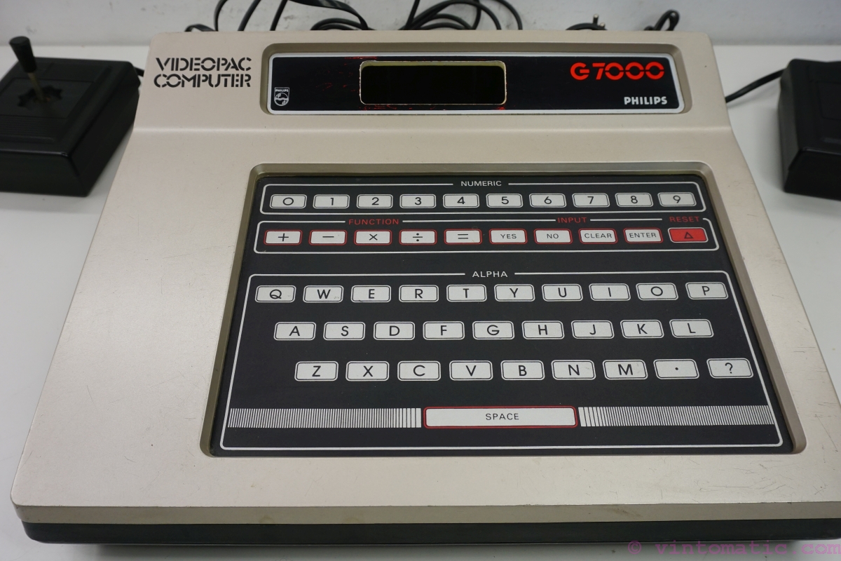 Philips G7000 Videopac Computer Console + Games
