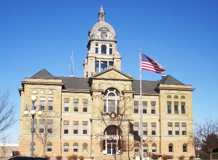 Vinton First Baptist Church 601 1st Avenue (319) 4723881