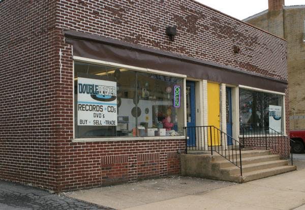 Double Decker Records Record store Vinyl World