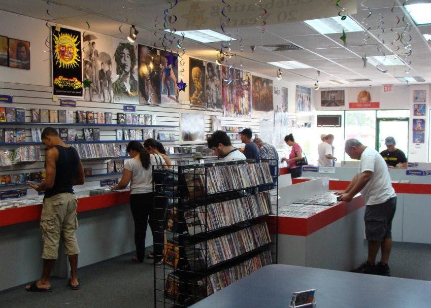 CD Trader Record Store Vinyl World