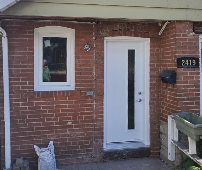 ᐉ Etobicoke Vinyl Windows and Doors Replacement Near Me