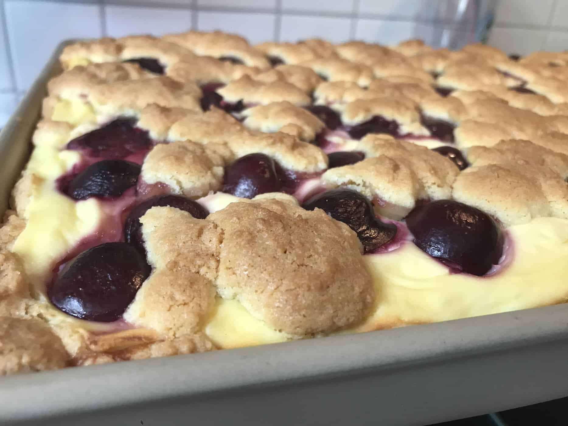 KirschQuarkStreuselkuchen Violas Kitchen