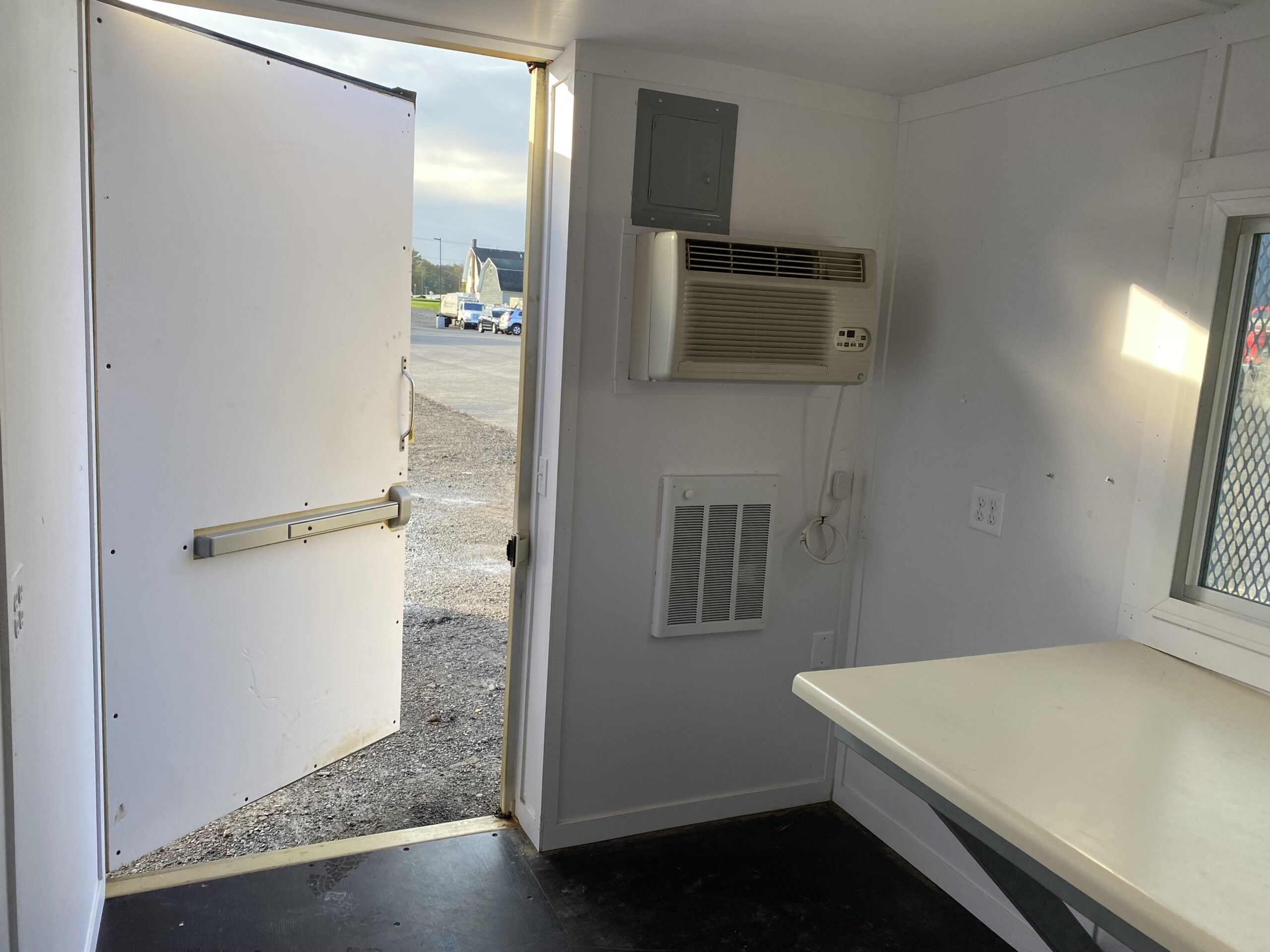 20′ Office/Storage Combo