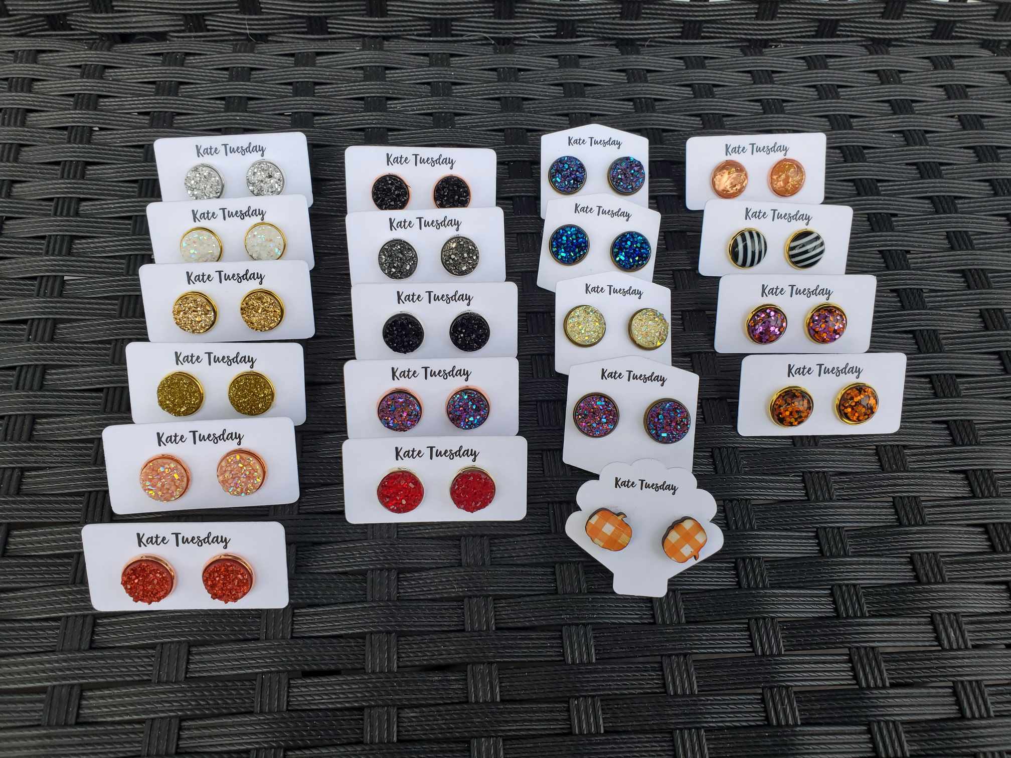 Earrings Violet Avenue Boutique