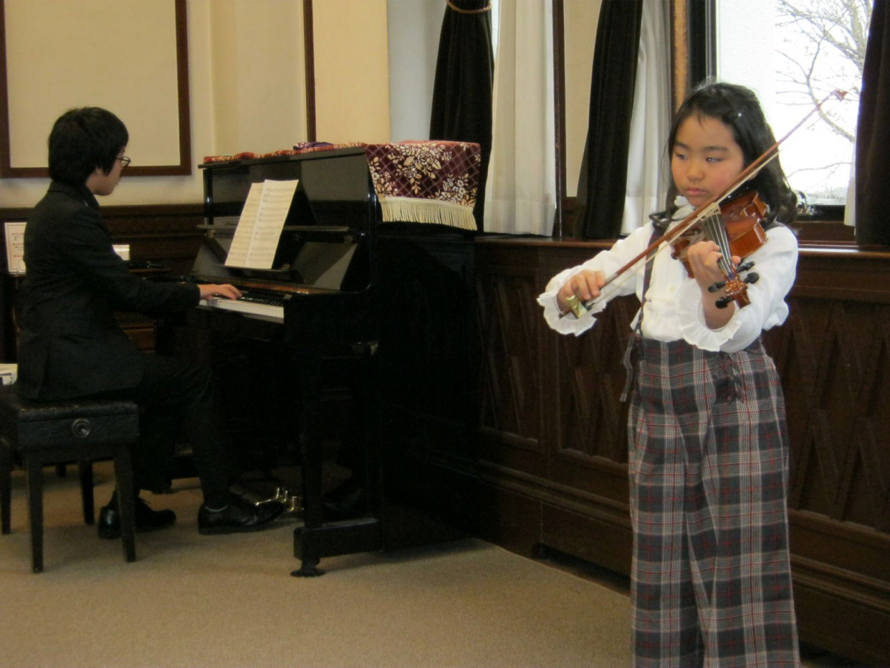 年中無休の横浜のバイオリン教室では何度でもスケジュール変更が可能です