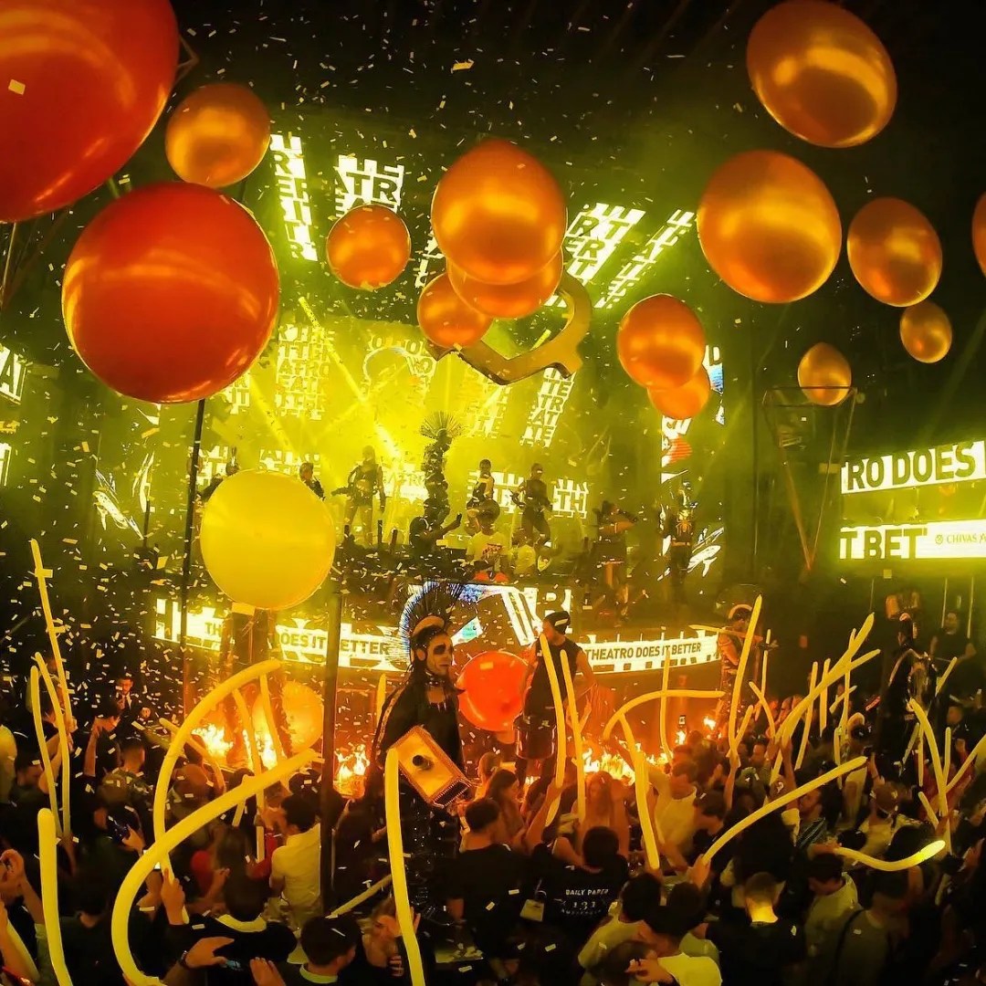 Theatro – Circus entertainment meets super club