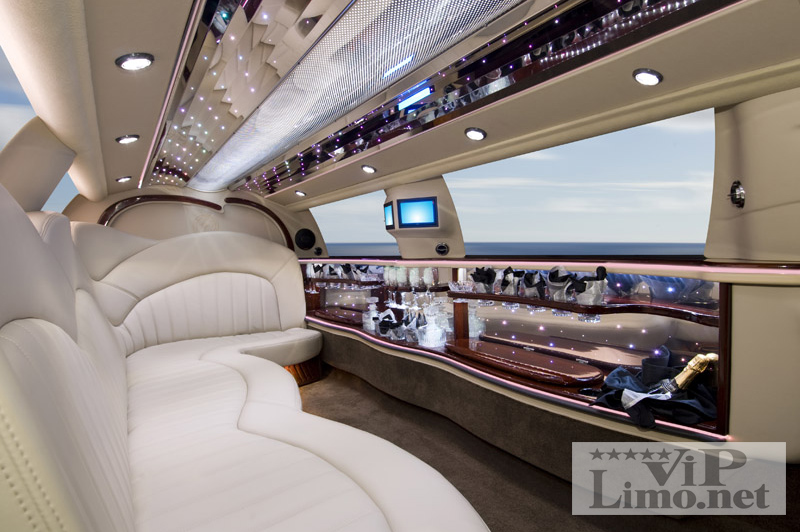 Limousine & Town Car Rental Tulsa, OK VIP Transport Affiliates